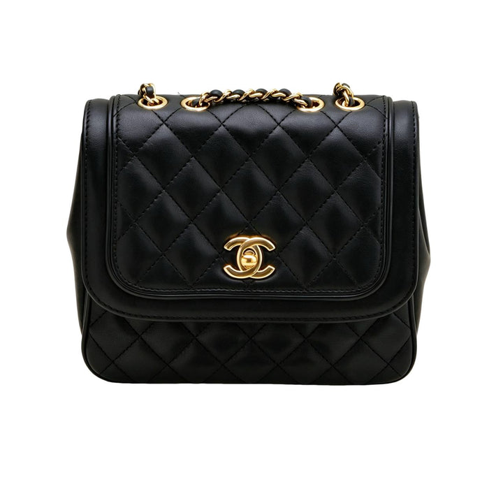 Preowned Authentic Chanel Lovely Day Flap Bag Black Lambskin Gold-Tone Hardware