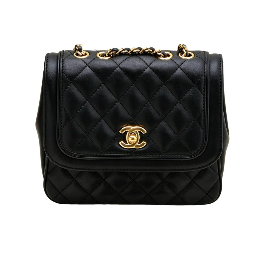 Preowned Authentic Chanel Lovely Day Flap Bag Black Lambskin Gold-Tone Hardware