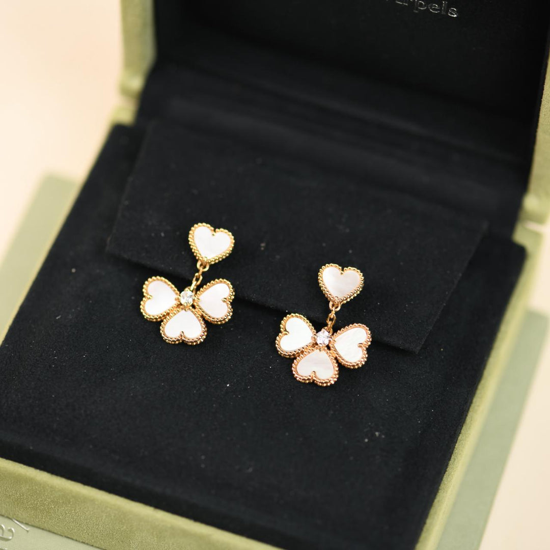 Preowned Authentic Full set Van Cleef & Arpels Sweet Heart Diamond Mother of Pearl Earrings