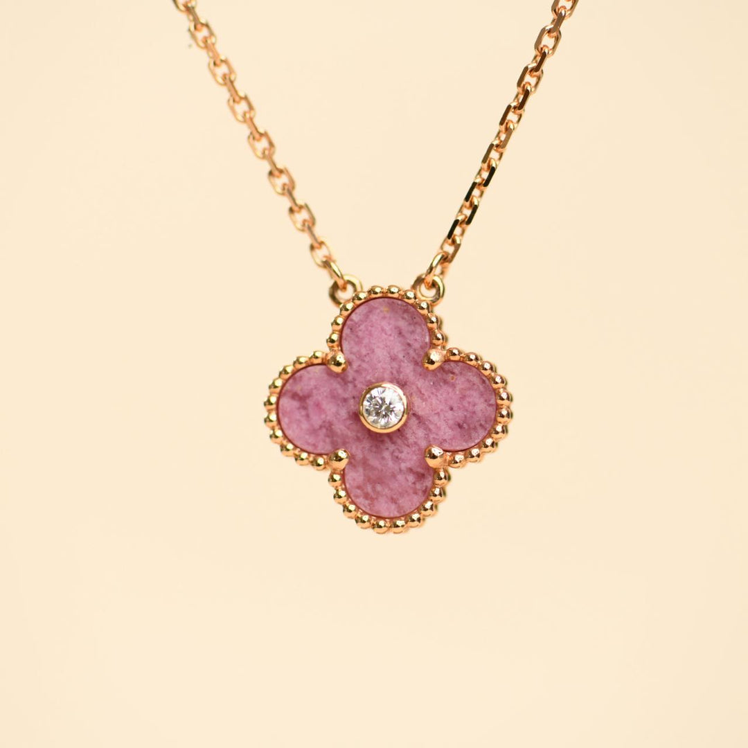 Preowned VCA Alhambra 2021 Holiday Pendant Rhodonite Diamond