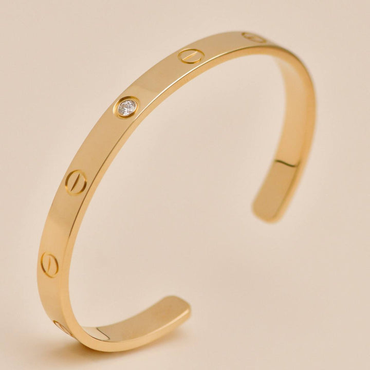 Authentic Cartier Love Cuff Bracelet One Diamond 18K Yellow Gold Size 18