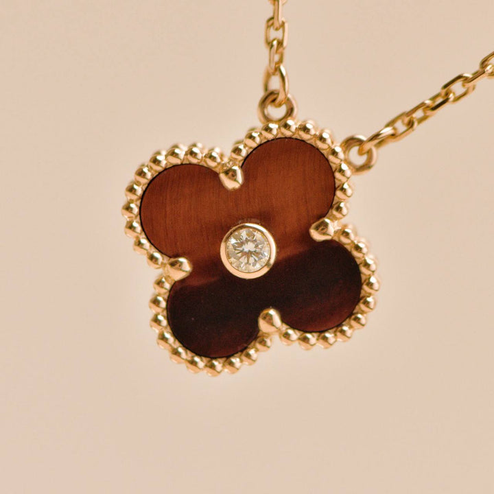 Preloved Authentic Van Cleef Alhambra 2017 Holiday Pendant Necklace Bullseye