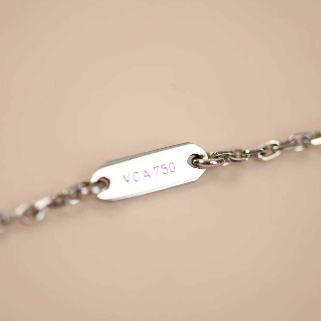 Preloved Authentic Van Cleef Lucky Star Pendant Grey Mother of Pearl 18K White Gold