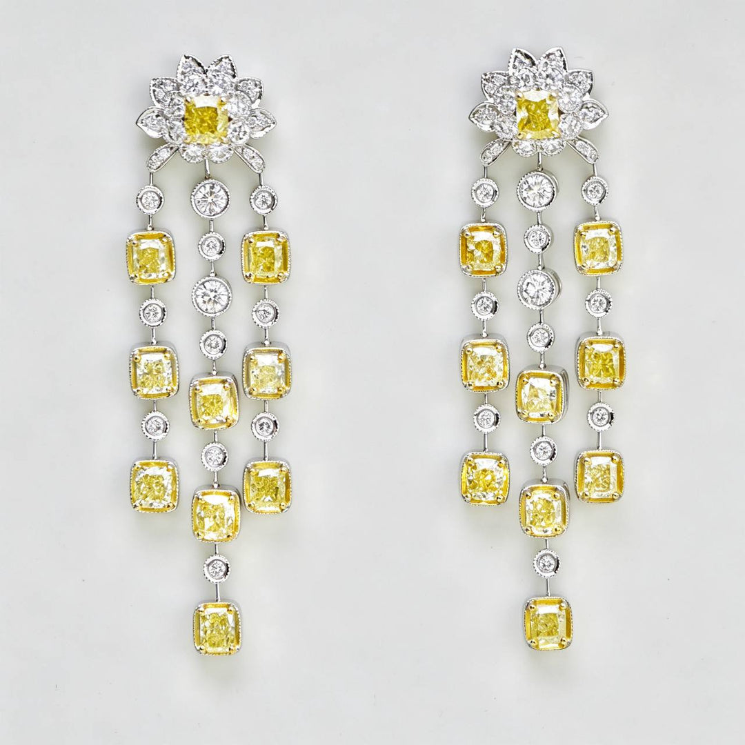 Chandelier Diamonds 18K White Gold Earrings