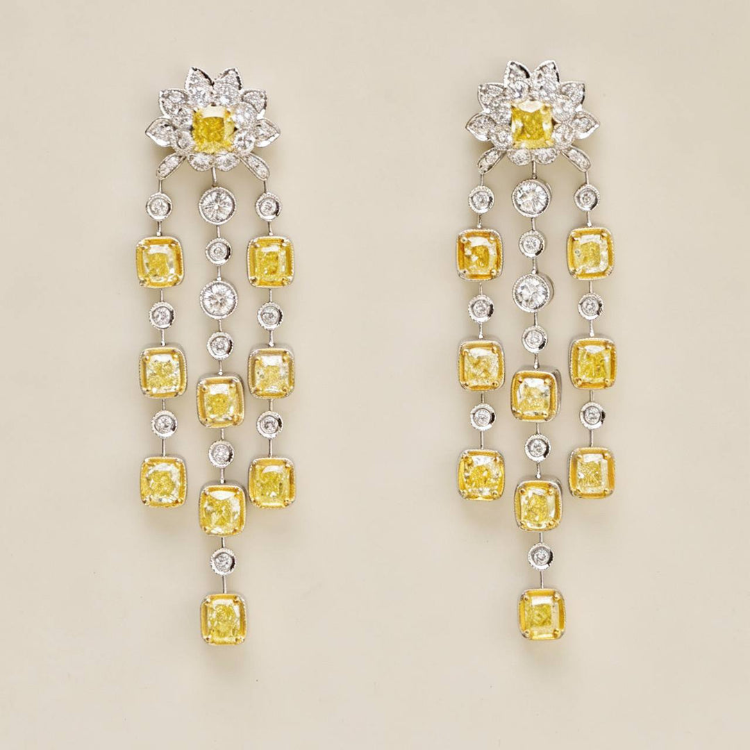 Chandelier Diamonds 18K White Gold Earrings