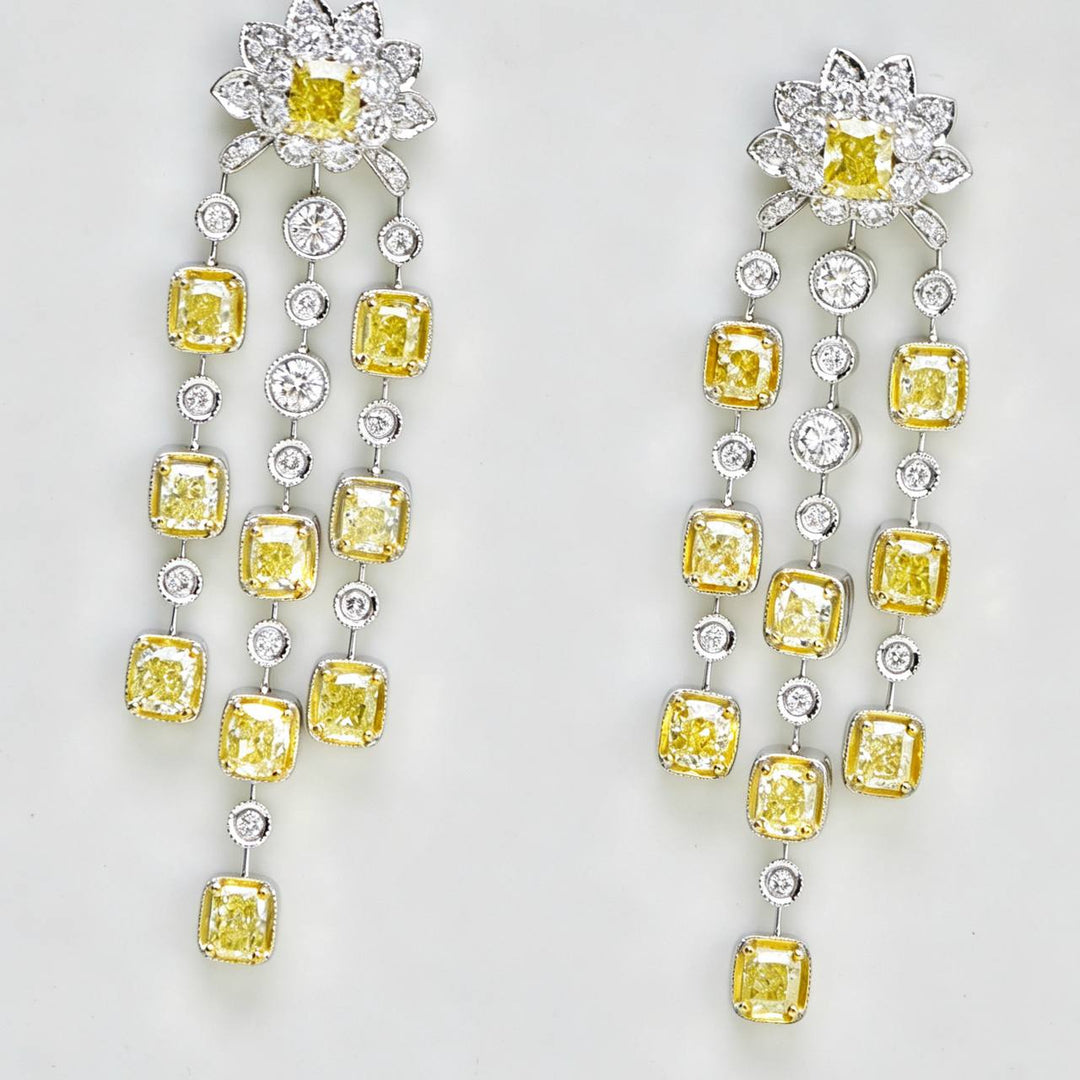 Chandelier Diamonds 18K White Gold Earrings
