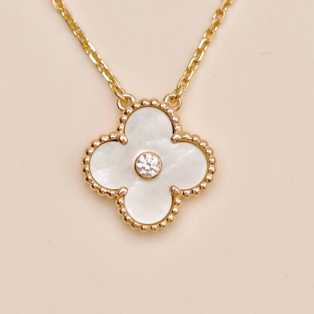 Authentic VCA Alhambra 2012 Holiday Necklace Diamond Mother of Pearl