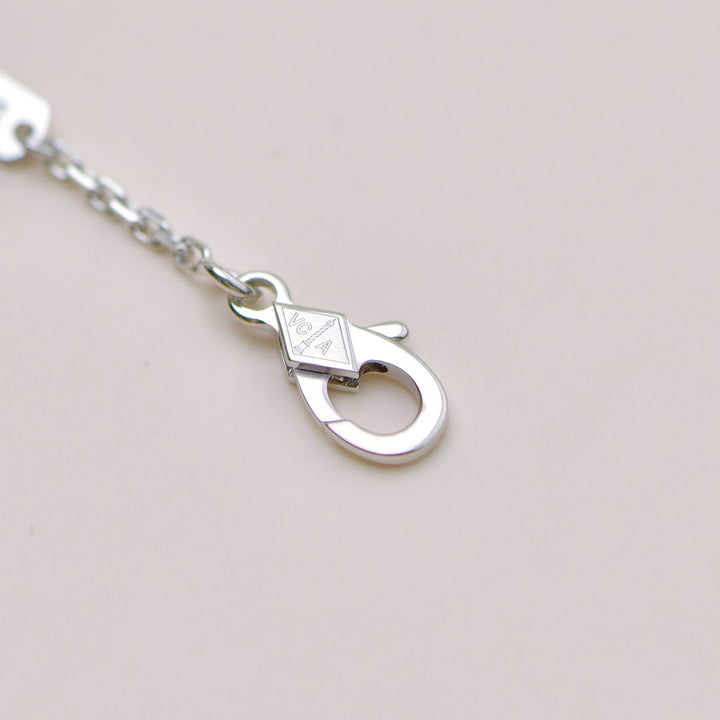 Second Hand Authentic Van Cleef Vintage Alhambra Pendant Mother of Pearl in 18K White Gold