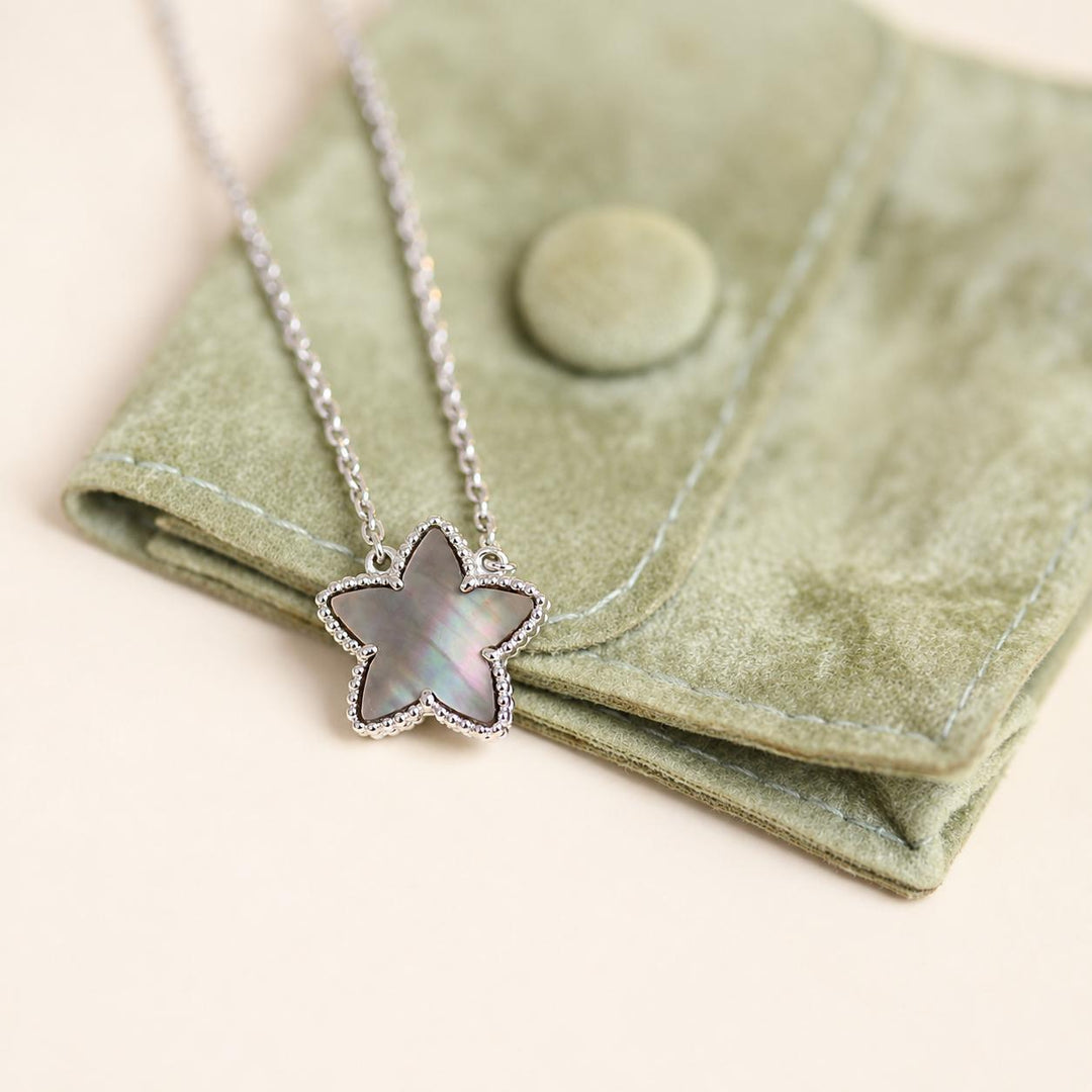 Van Cleef & Arpels Lucky Star Pendant Grey Mother of Pearl 18K White Gold
