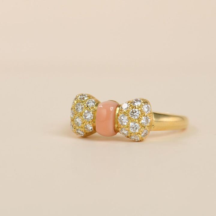 Preloved Authentic Van Cleef Coral Diamond Bow Ring 18K Yellow Gold 