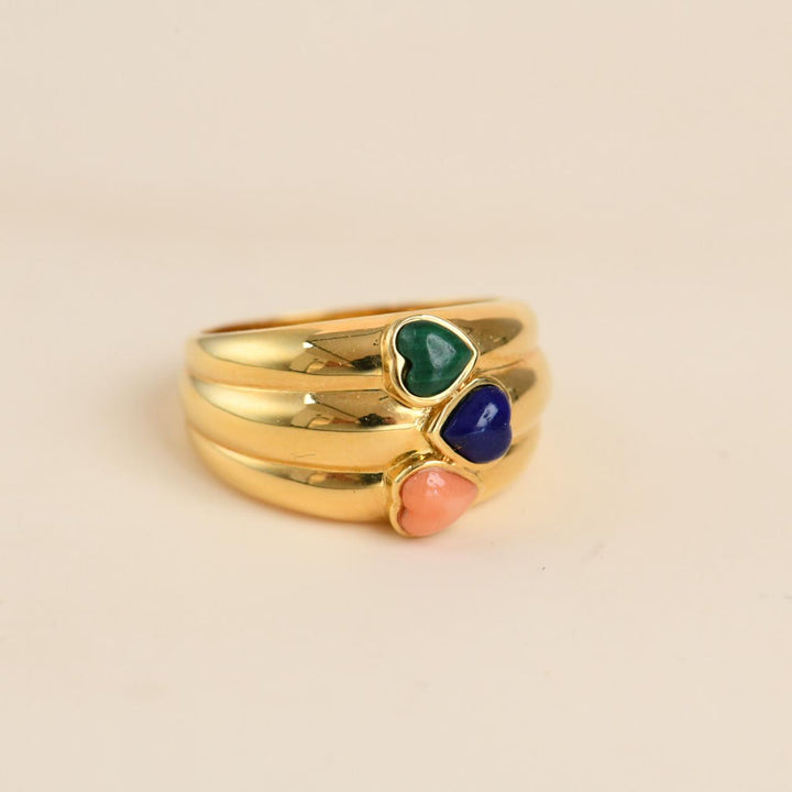 Second Hand Authentic Van Cleef Vintage Gem Set Heart Ring 18K Yellow Gold Size 55