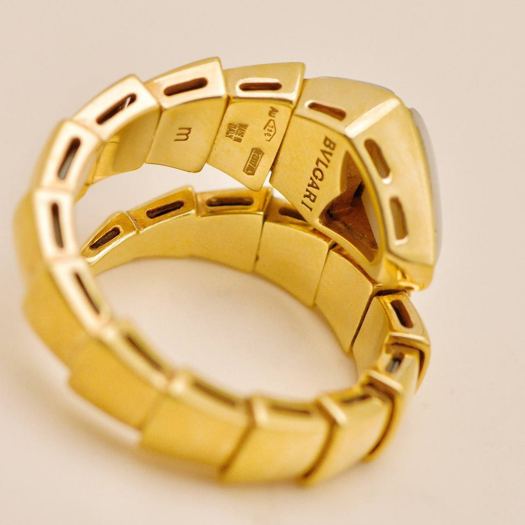 Preowned Authentic Bvlgari Serpenti Viper Ring Mother Of Pearl 18K Yellow Gold 