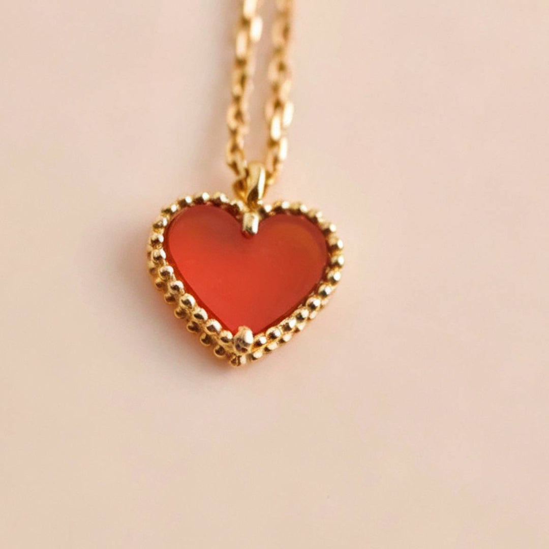 Authentic Van Cleef & Arpels Sweet Alhambra Heart Pendant Carnelian 18k Rose Gold