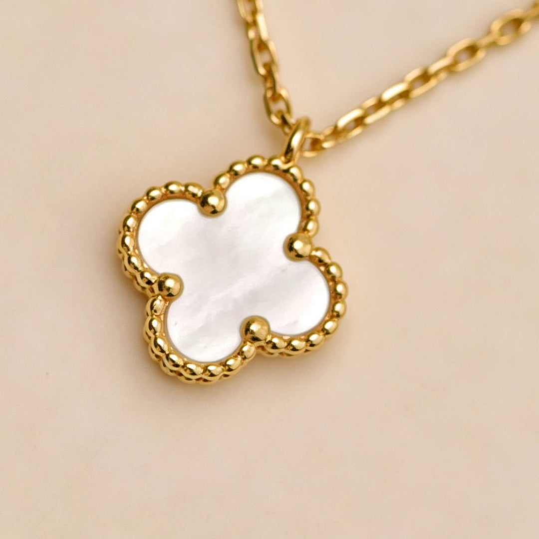 Preowned VCA Sweet Alhambra Pendant Mother of Pearl