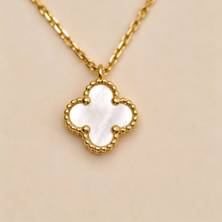 Preloved VCA Sweet Alhambra Pendant Mother of Pearl