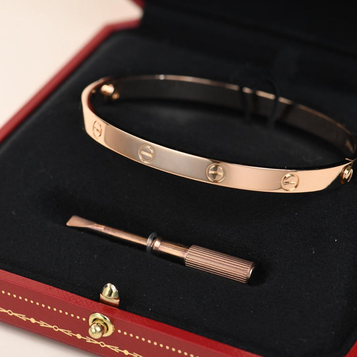 Authentic Cartier Love Bracelet Classic Model 18K Rose Gold Size 21