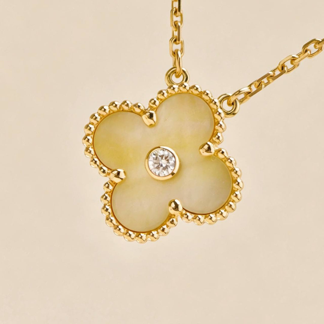 Authentic Van Cleef Alhambra 2018 Holiday Pendant Golden Mother of Pearl Diamond