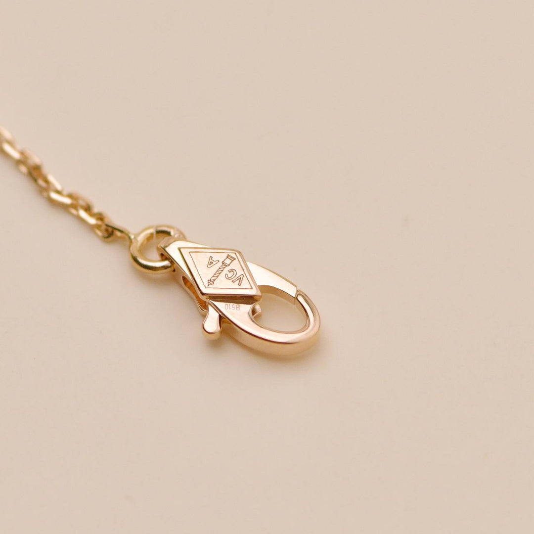 Preowned Authentic VCA Sweet Alhambra Pendant Carnelian 18K Rose Gold