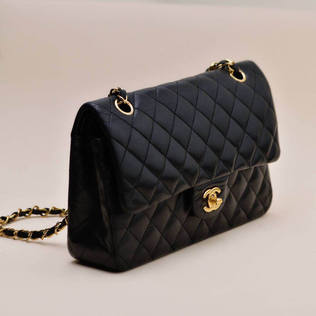 Preloved Chanel Classic Double Flap Medium Bag Lambskin Black Quilted GHW