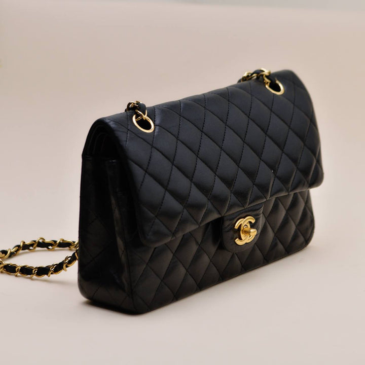 Preloved Chanel Classic Double Flap Medium Bag Lambskin Black Quilted GHW
