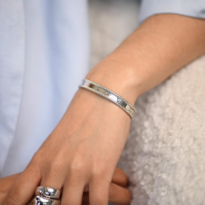 Preowned Van Cleef & Arpels Perlée Signature 18K White Gold Bracelet
