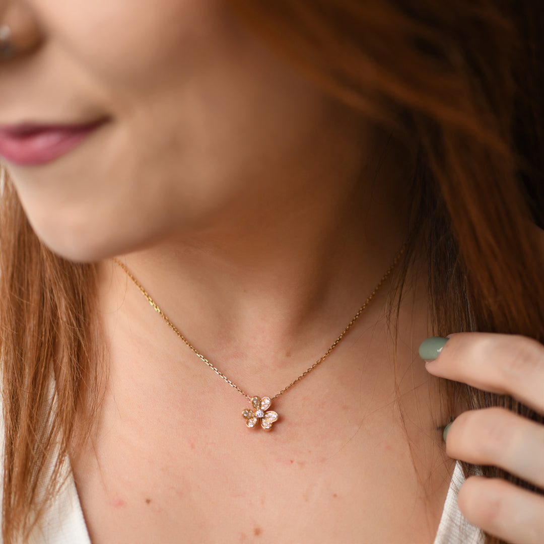 Second Hand Authentic Van Cleef & Arpels Frivole Pavé Diamonds 18K Yellow Gold Pendant