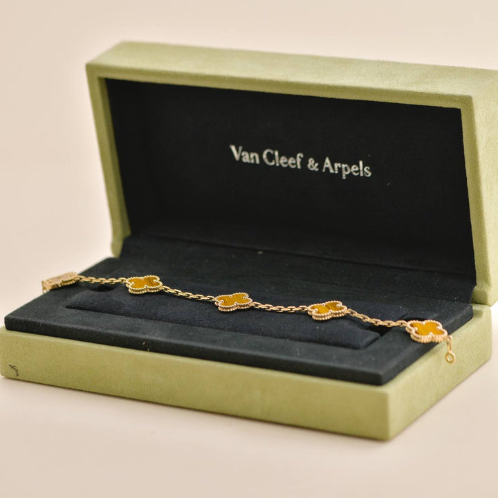 Van Cleef & Arpels Vintage Alhambra Tiger's Eye Yellow Gold Bracelet