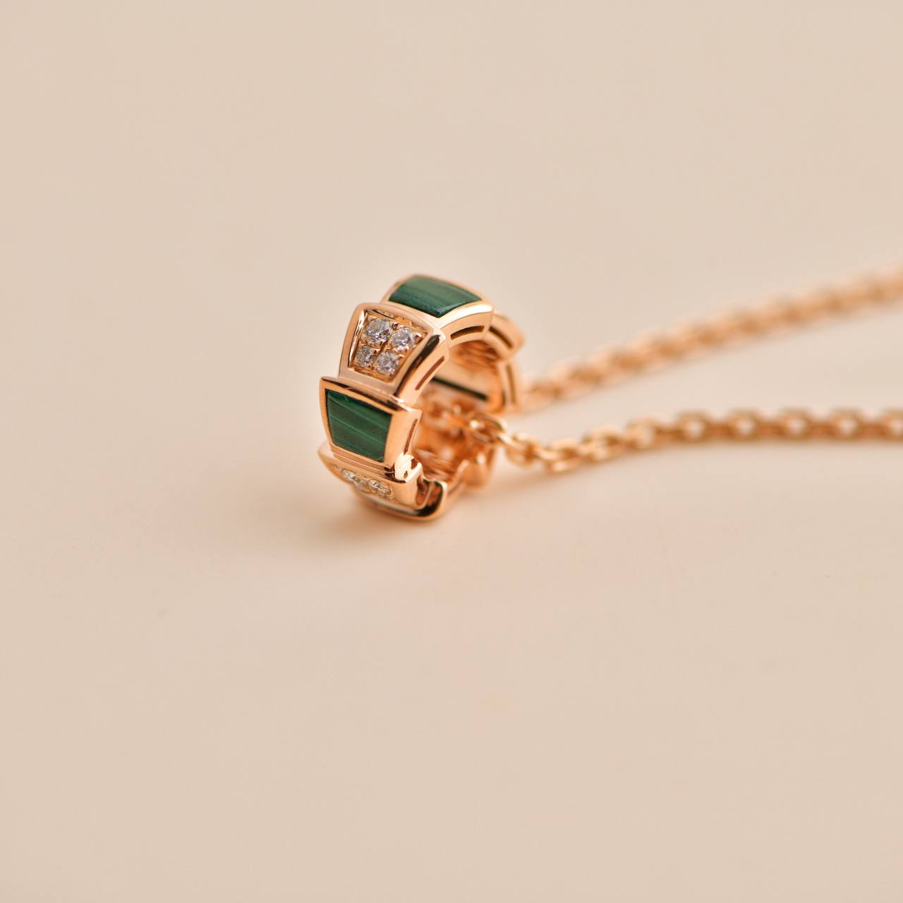 Bulgari Serpenti Viper Malachite And Diamonds Rose Gold Necklace