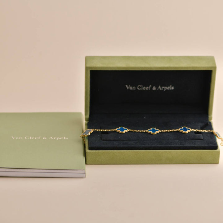 Van Cleef & Arpels Vintage Alhambra Agate Yellow Gold Bracelet