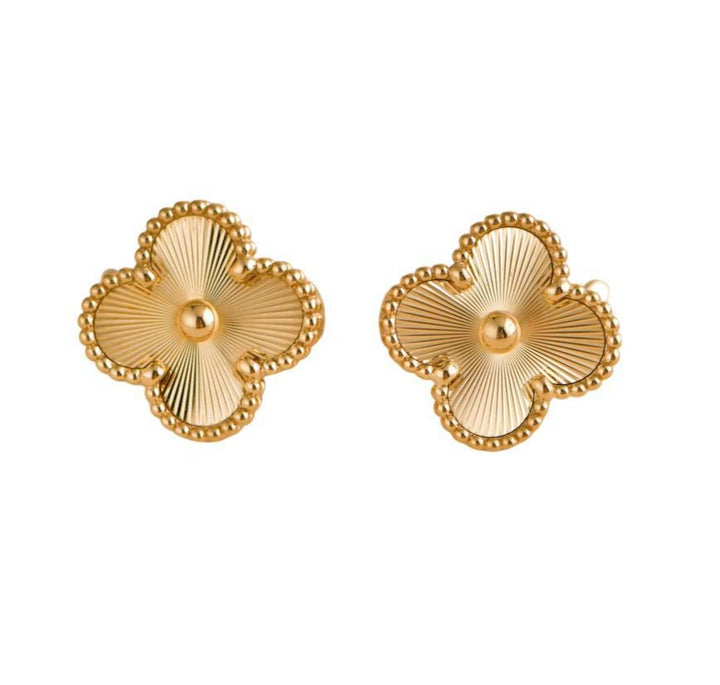 van cleef Guilloché earring