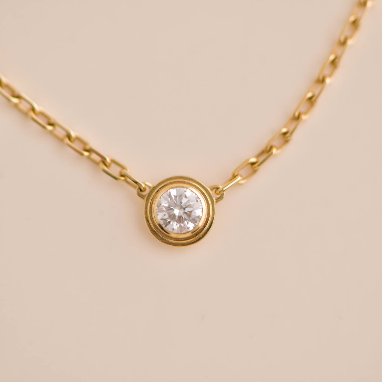 全2色◆希少【Cartier】D'Amour ピアス Mini YellowGold Diamond Cartier d'Amour Stud Earrings 18k Yellow Gold Diamond 0.08