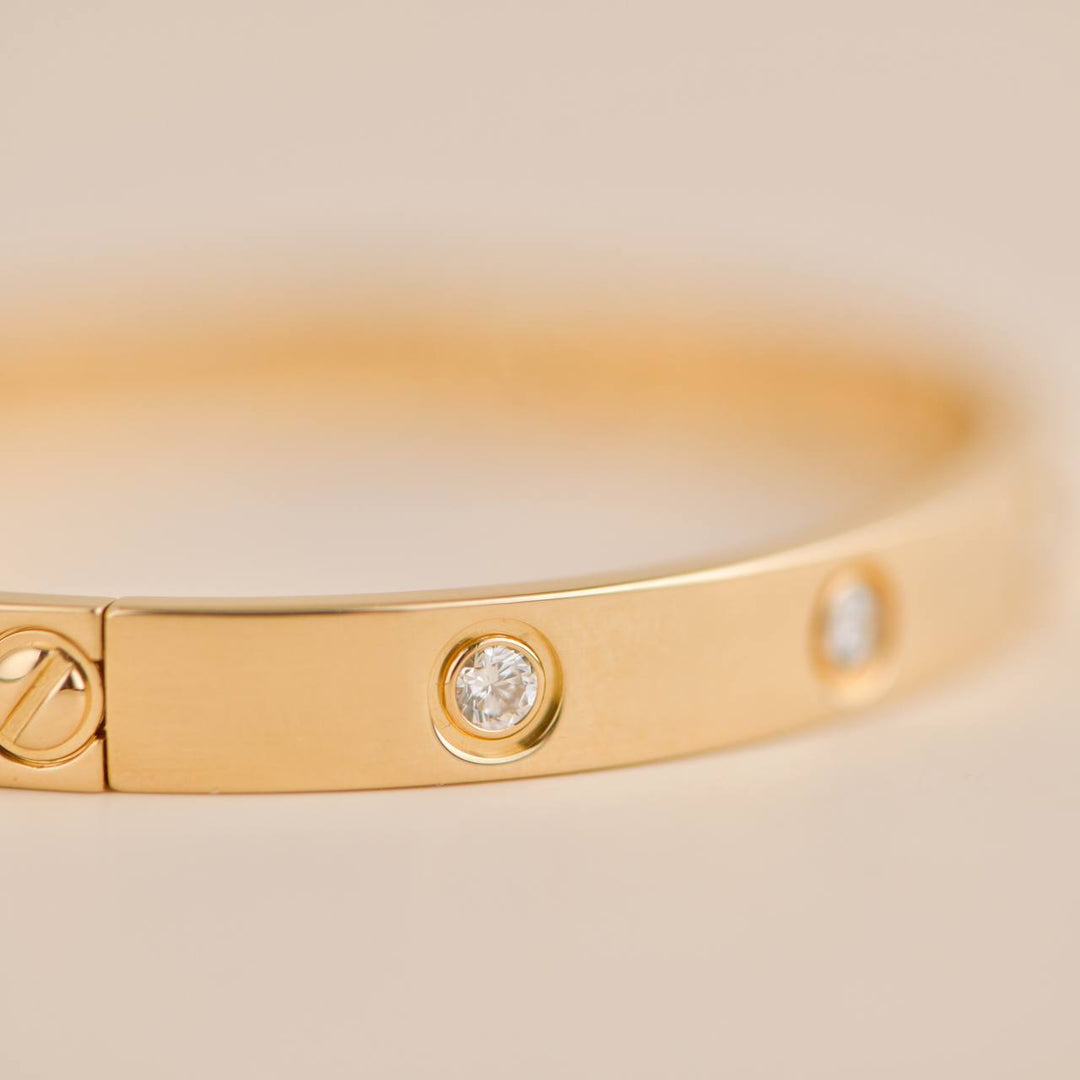Cartier Love Bracelet 10 Diamond  Size 17