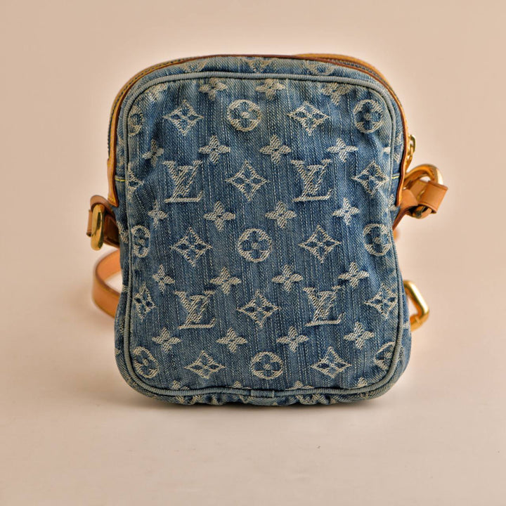 Louis Vuitton  Denim Camera Bag Second Hand