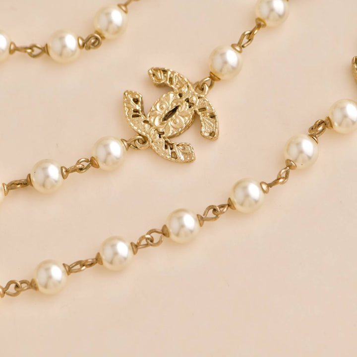 Chanel CC Faux Pearl Long Necklace Preowend