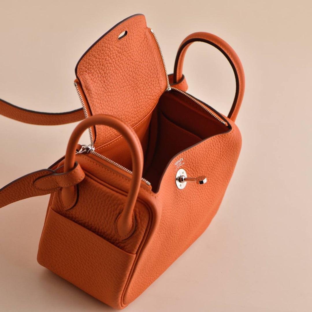 Hermès Clemence Mini Lindy 20 Orange Handbag
