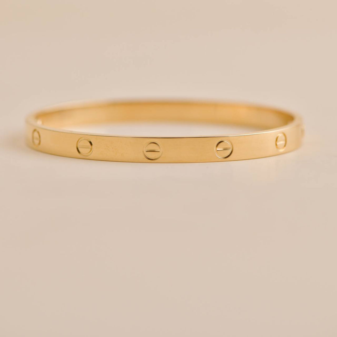 Pre-loved Cartier Love Bracelet 18K Gold Size 17