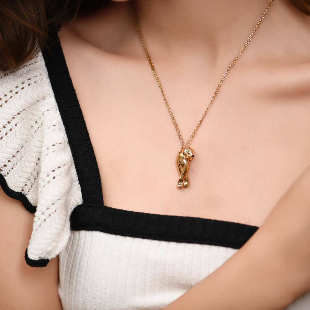 Preowned Cartier Panthère Tsavorite Onyx 18K Yellow Gold Pendant Necklace