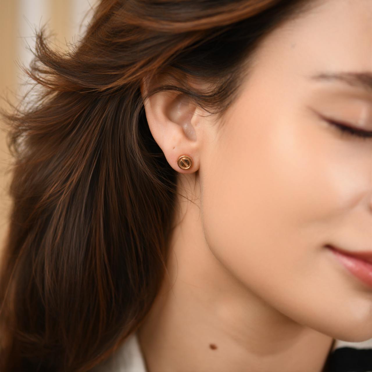 Cartier Love 18K Yellow Gold Single Earring – Dandelion Antiques