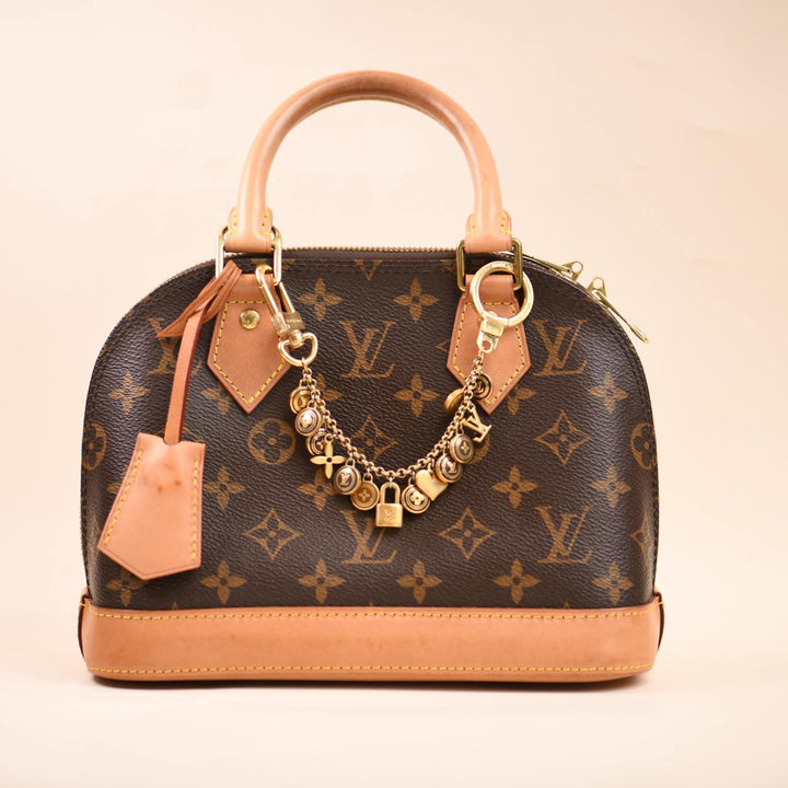 Second Hand Authentic Louis Vuitton Porte-Clés Chaine Pastilles Bag Charm