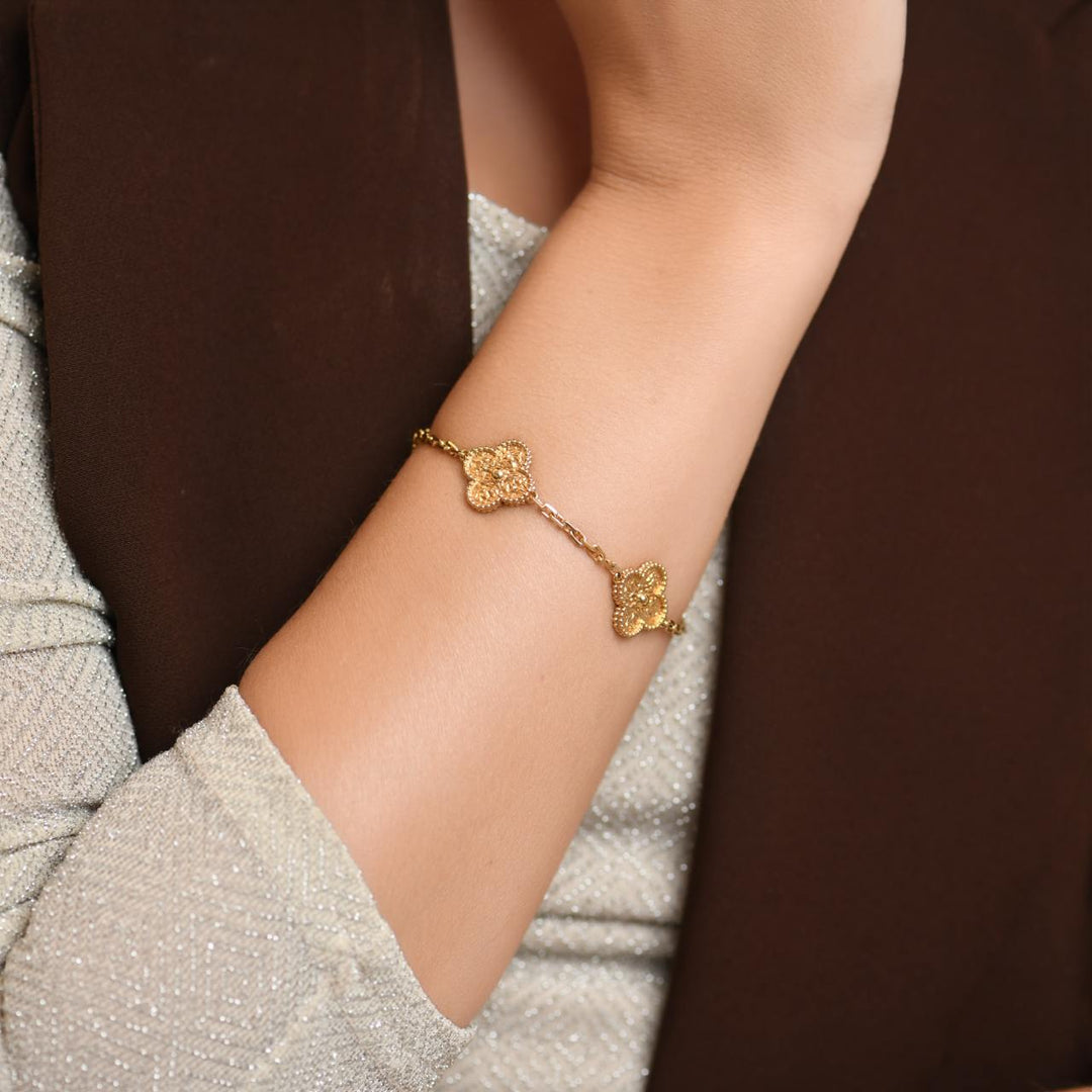 Van Cleef & Arpels Vintage Alhambra Hammered 18K Yellow Gold 5 Motif Bracelet