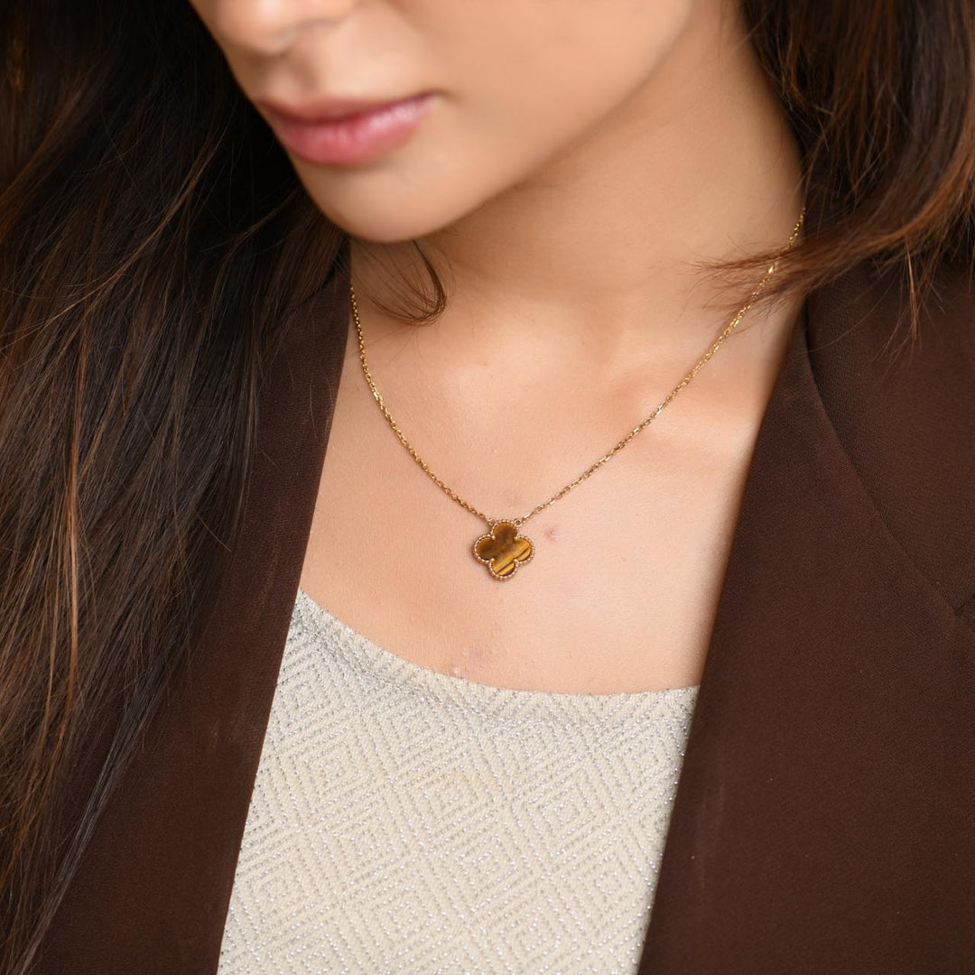 Second Hand VCA Vintage Alhambra Tiger Eye 18K Yellow Gold Pendant Necklace
