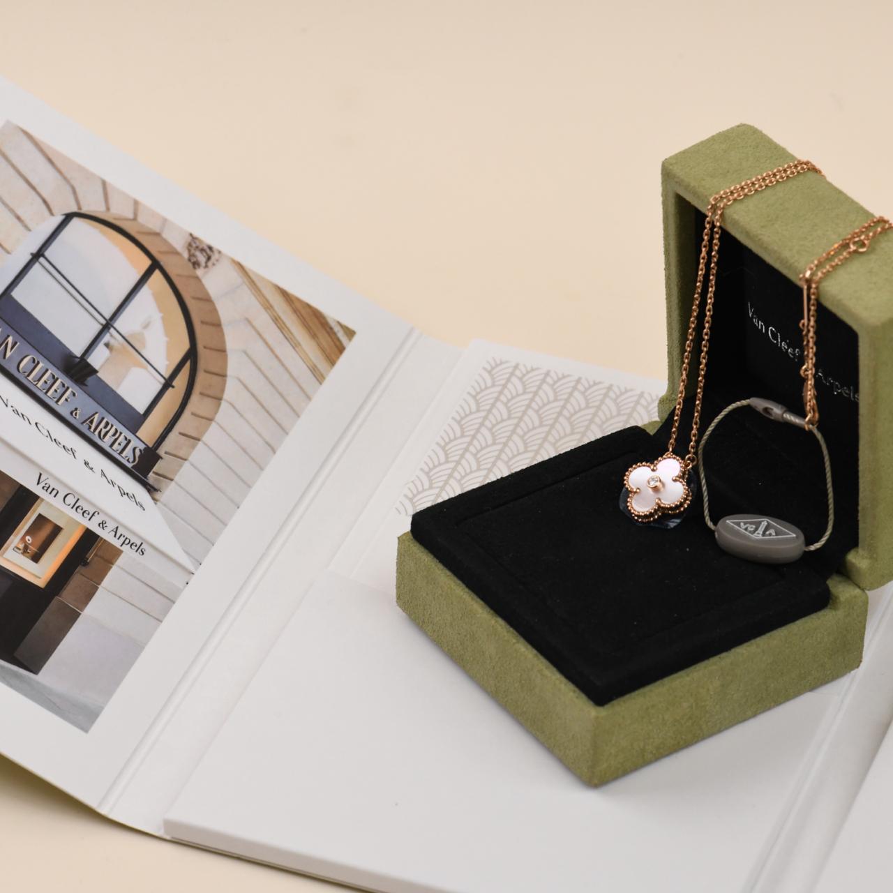 Van Cleef & Arpels 2025 Holiday Pendant Pink Mother of Pearl 18K