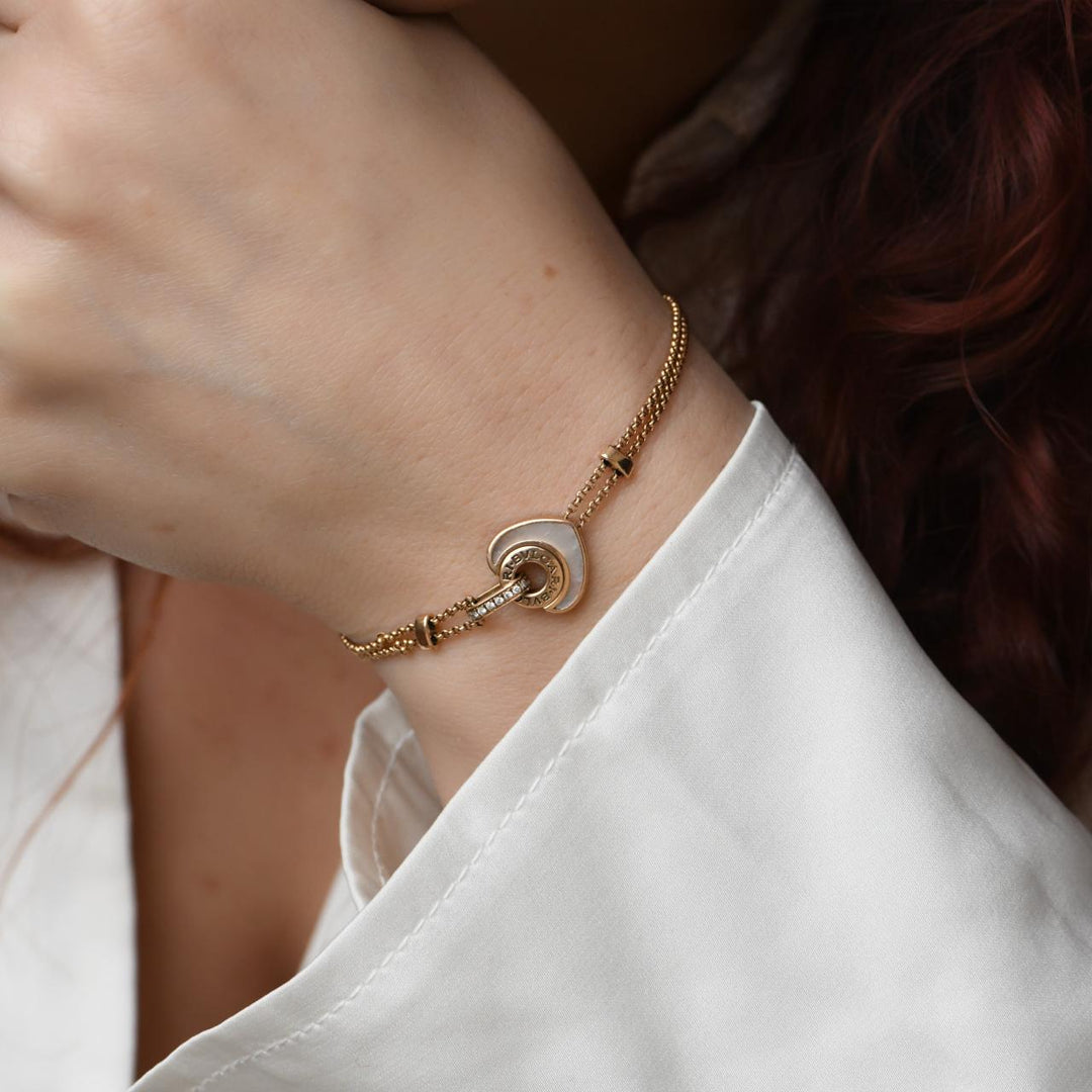 Authentic Bvlgari Cuore Heart Bracelet Mother of Pearl Diamond 18K Rose gold