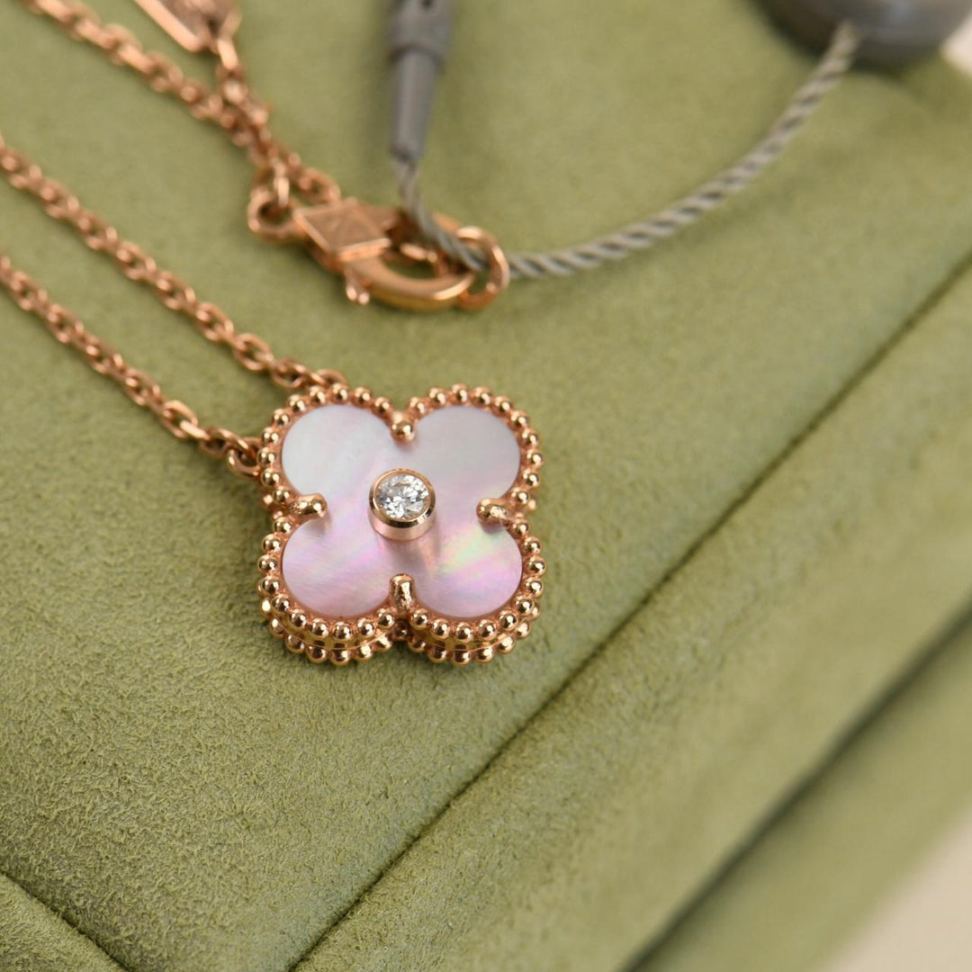Van Cleef 2025 holiday pendant pink mother of pearl brand new