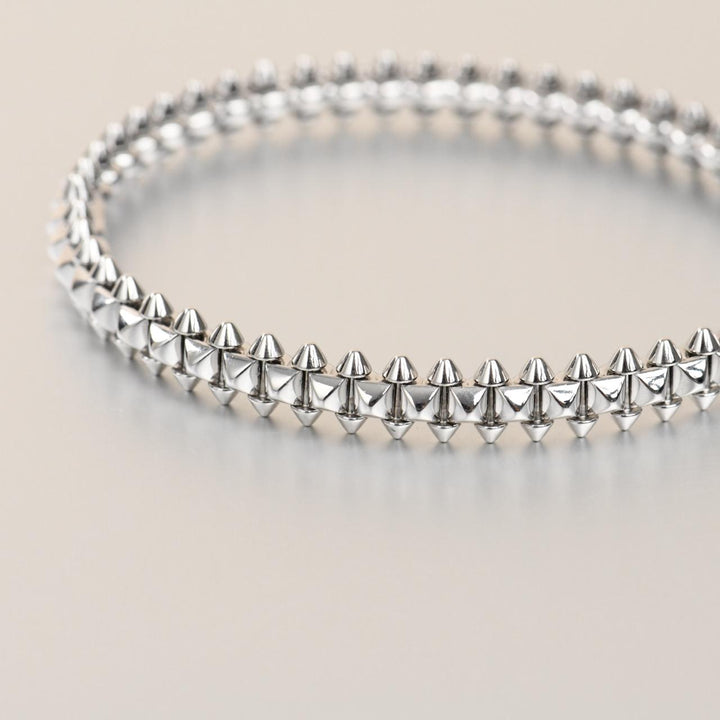 Cartier Clash Bracelet Medium Model 18K White Gold Size 18