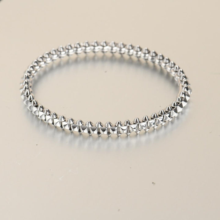 Cartier Clash Bracelet Medium Model 18K White Gold Size 18