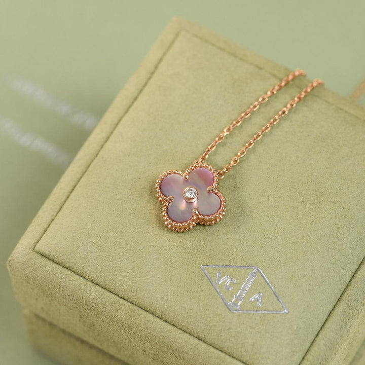 Preloved VCA 2025 Holiday Pendant Pink Mother of Pearl
