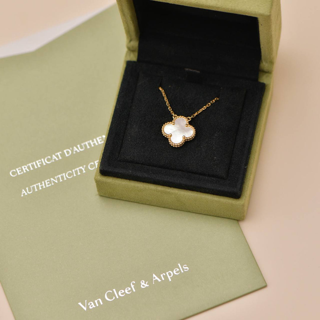 Authentic Preloved Full set Van Cleef & Arpels Vintage Alhambra Mother of pearl Necklace 18K Yellow Gold