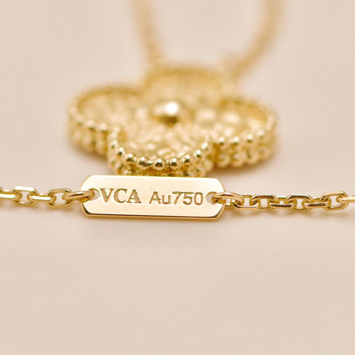 Authentic Used Full set Van Cleef & Arpels Vintage Alhambra Hammered 18K Yellow Gold Necklace