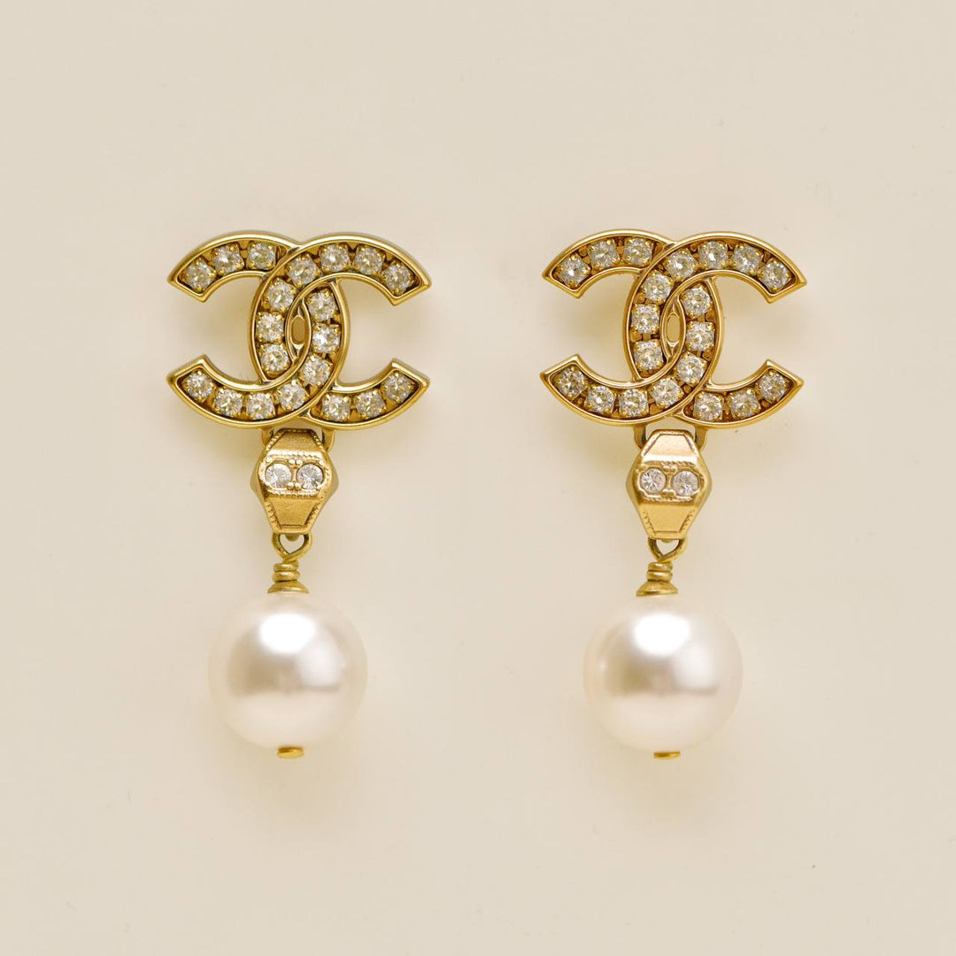 Used Authentic Chanel CC Faux Pearl Drop Earrings